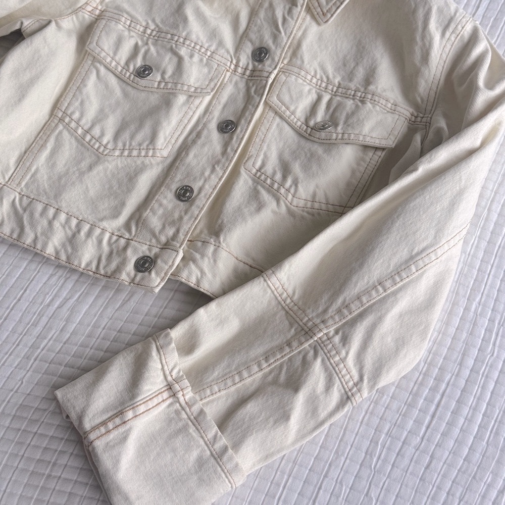 Cream Jean Jacket - Picture 5 of 10